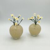 2 vases en verre soufflé