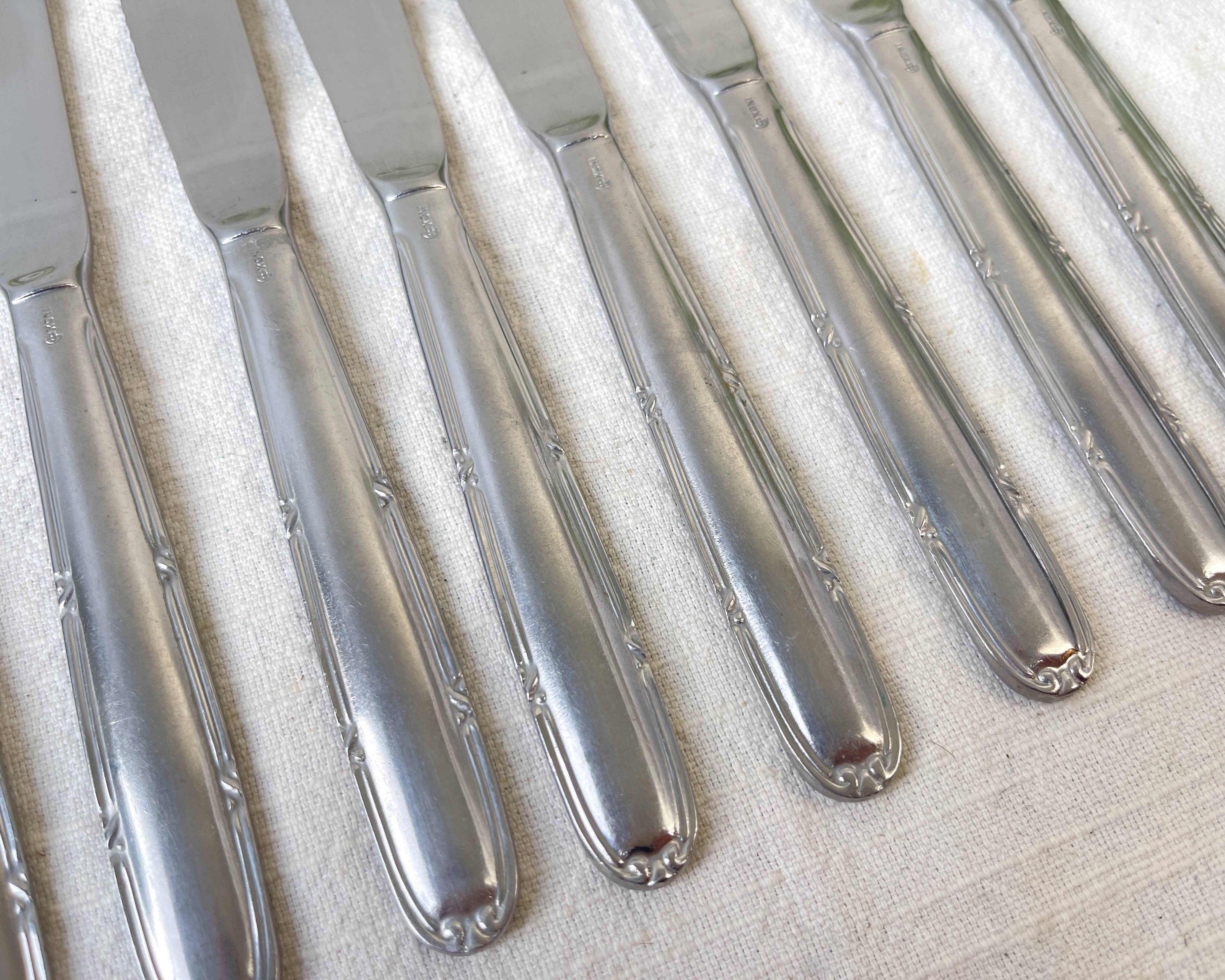 8 vintage stainless steel knives made in France