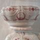 Superb and large English porcelain soup tureen by Minton (19th century)