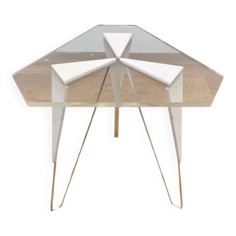 Small mid-century design Lucite side or flower table, 1970s