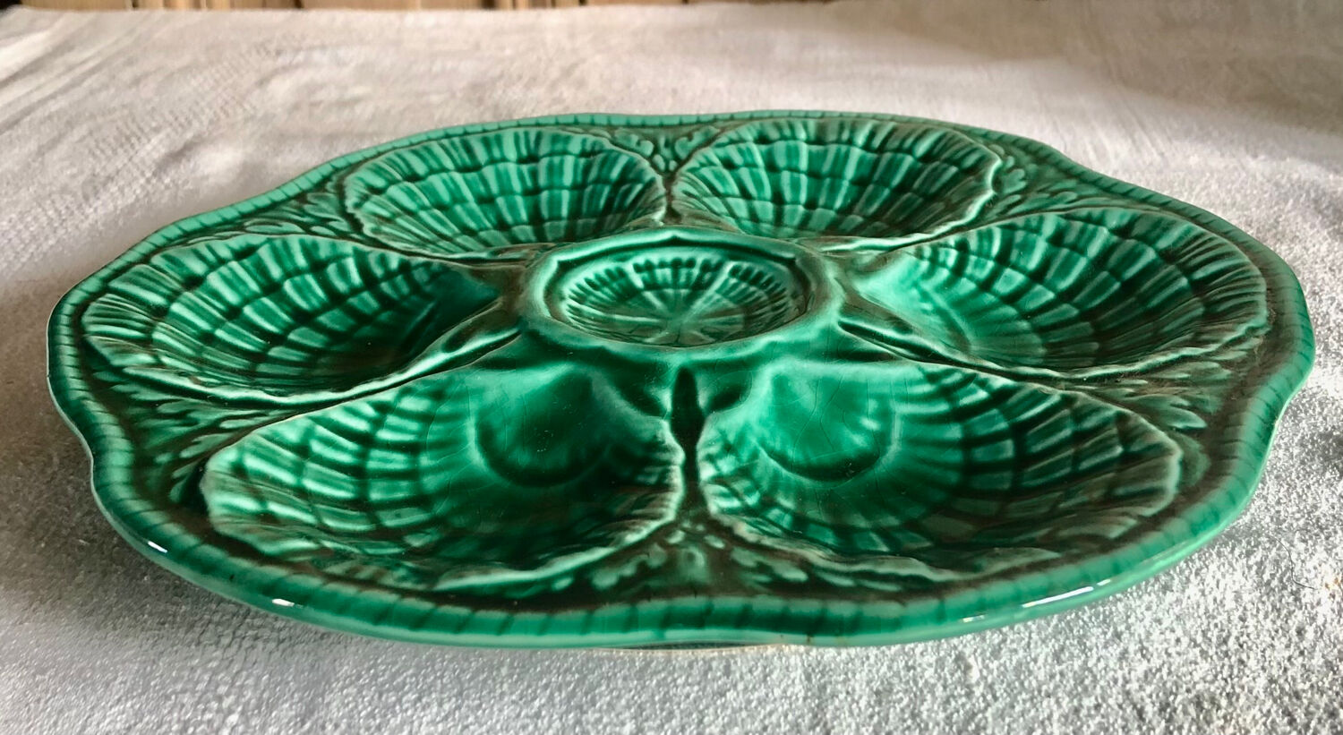 6 Sarreguemines slurry oyster plates