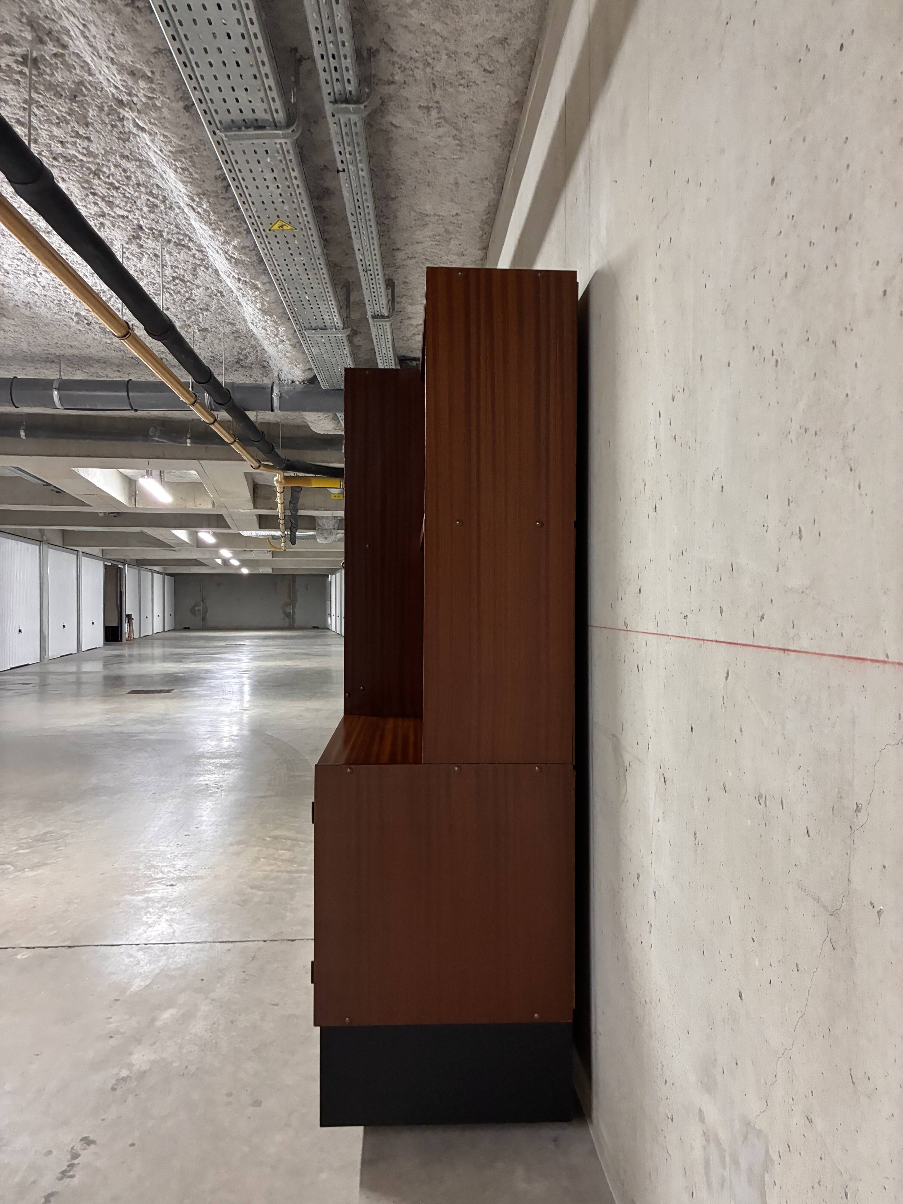 Enfilade haute buffet vitrine René-Jean Caillette éditions Charron