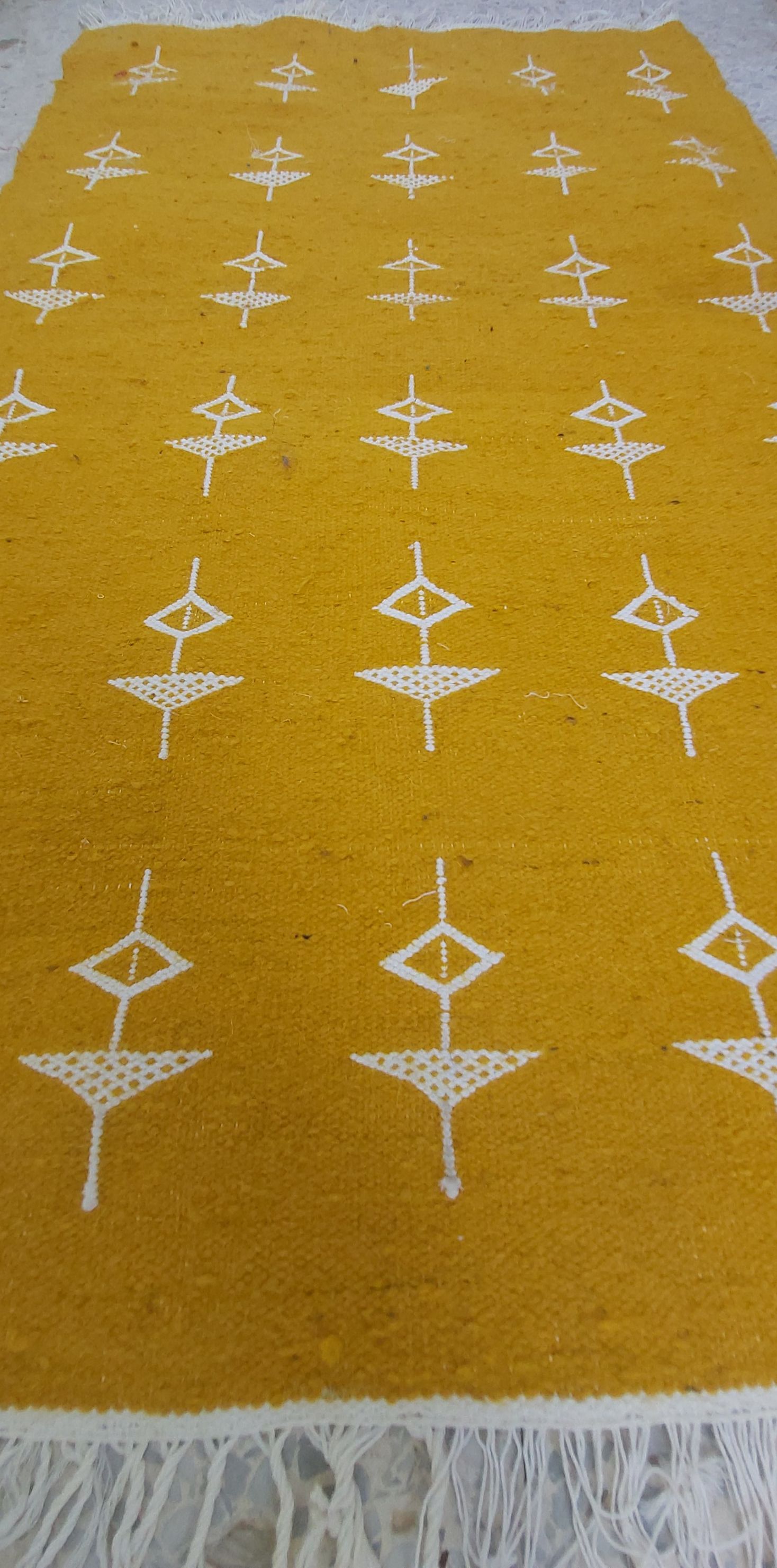 Traditional handmade berber yellow and white Berber kilim carpet made of pure wool