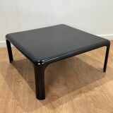 Vico Magistretti coffee table model Demetrio 70 for Artemide