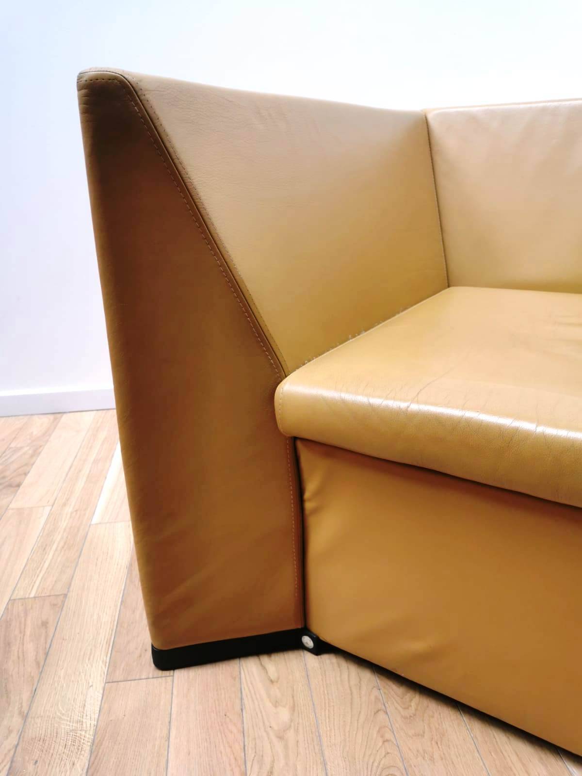 D201 armchair, Tecno