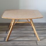 Table en rotin