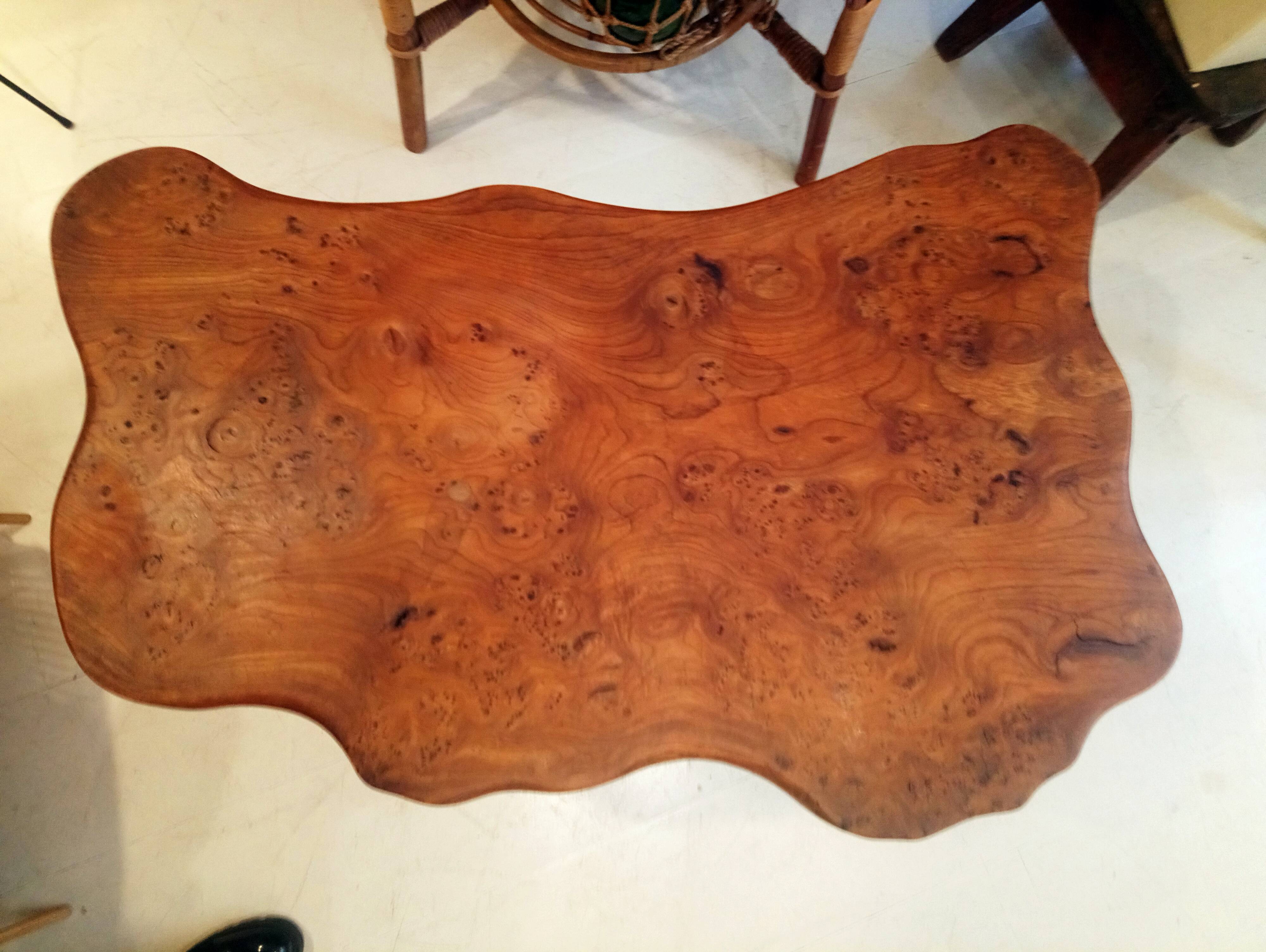 Coffee table in elm magnifier