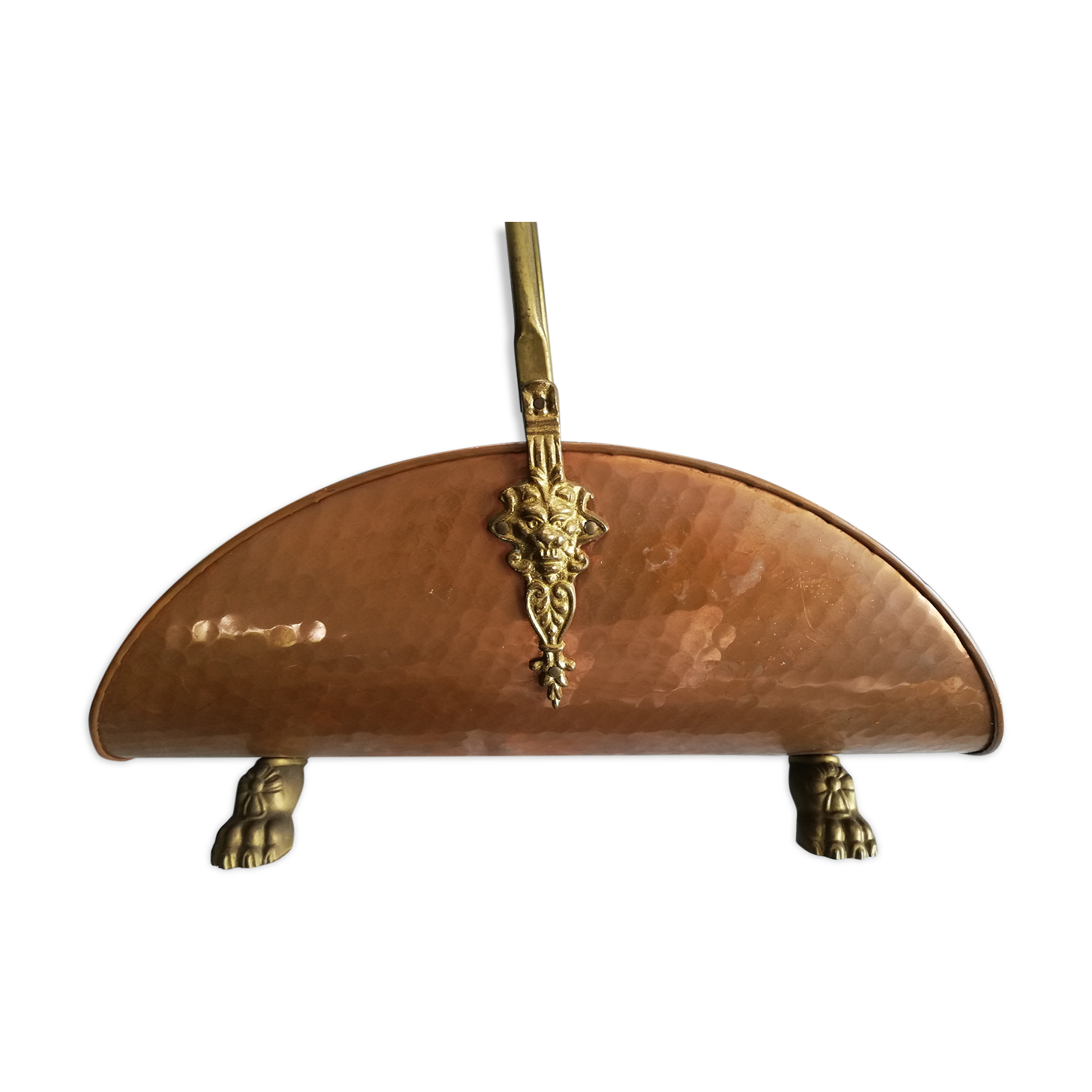 Copper log holder and laison