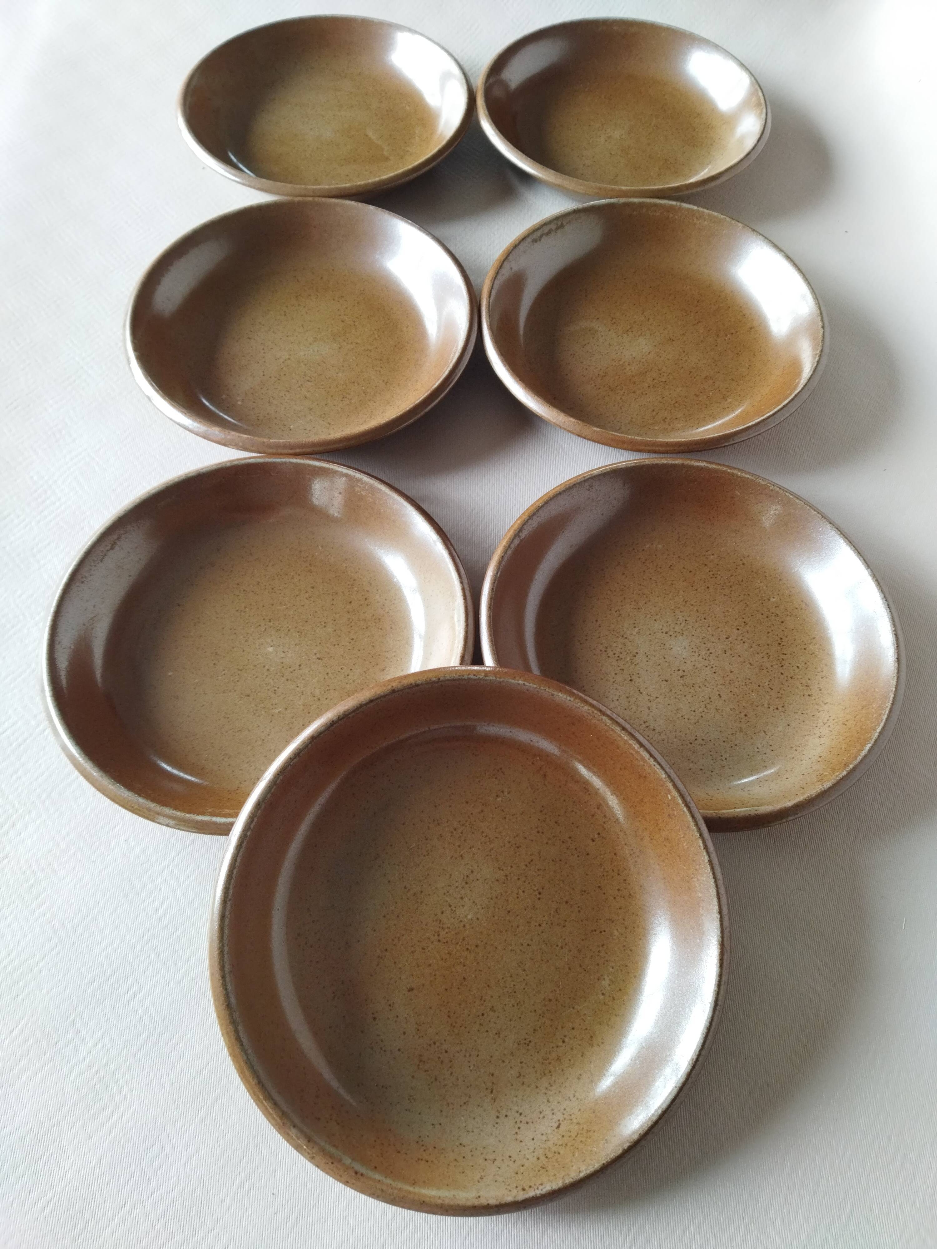 Plates caps Grès de Brenne