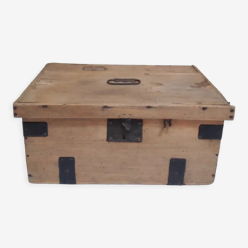 Travel crate box transport storage