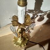 Lampe rococo , pied en bronze ciselé, fausse bougie et  pampilles pendeloques en cristal