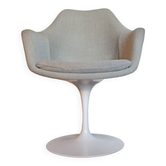 Fauteuil Tulip, par Eero Saarinen, Knoll International