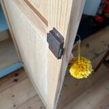 Wardrobe revisited in Almond (Resource)