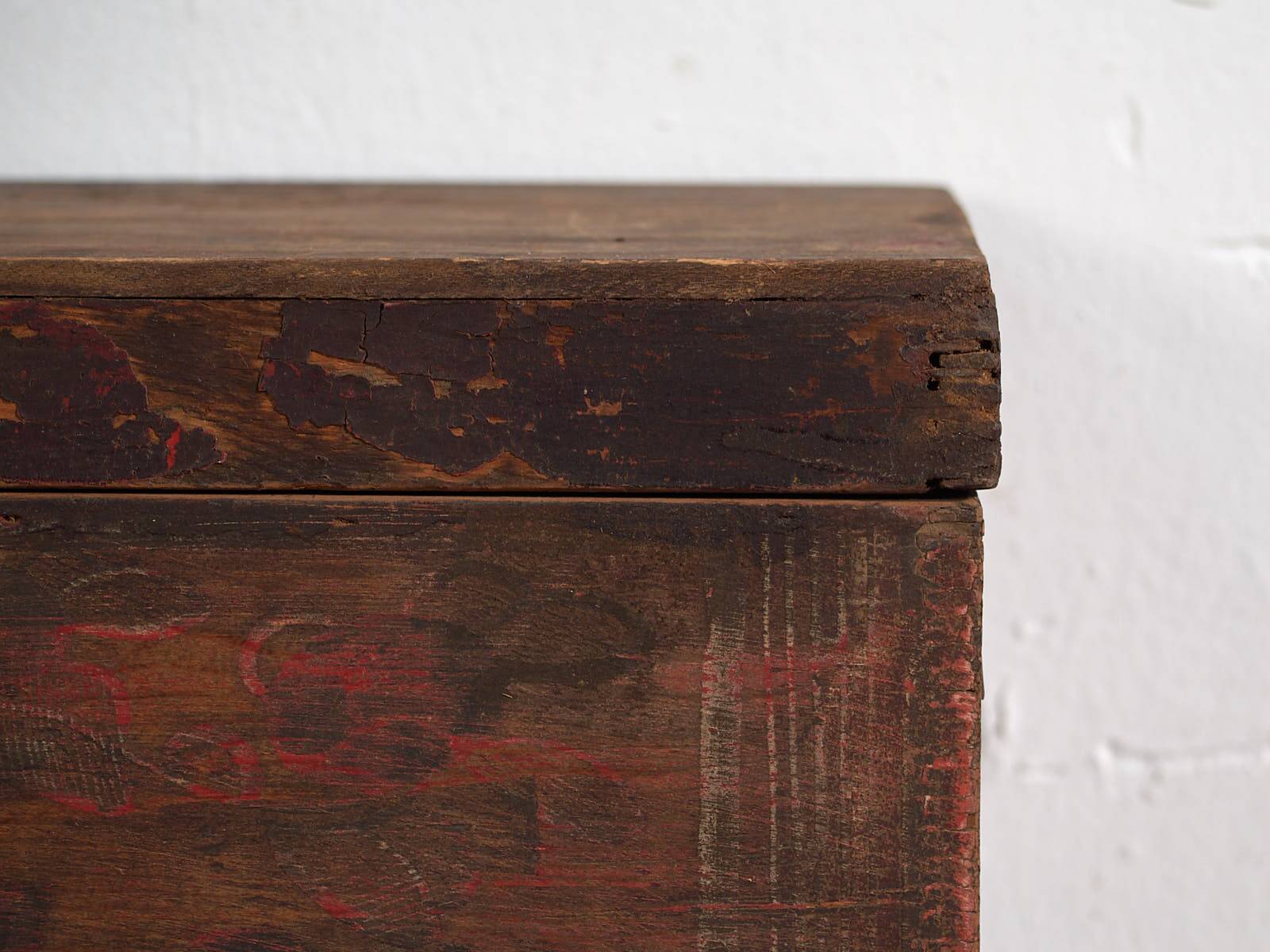 Old dark-coloured case (c.1900) #26