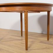 Mid-Century Round Teak Extendable Dining Table, United Knigdom, 1960s