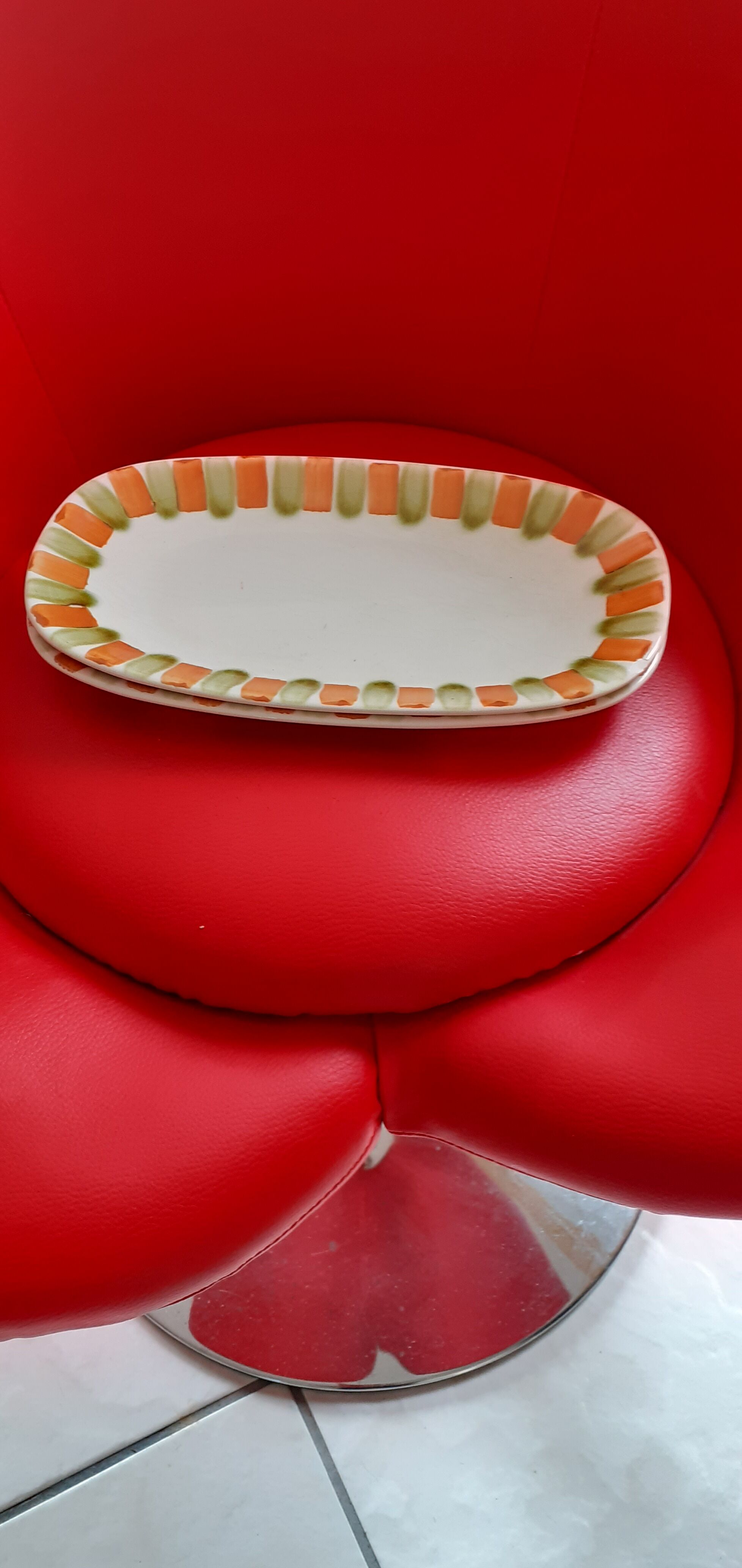 2 hand-painted ravier. Gien 70s