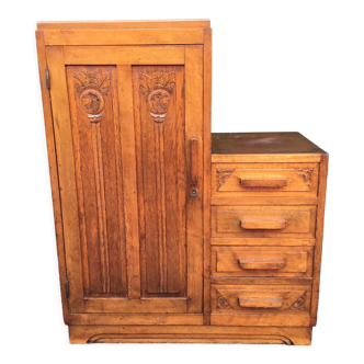 Asymmetrical chest of drawers