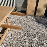 Stretchable stripped farmhouse table