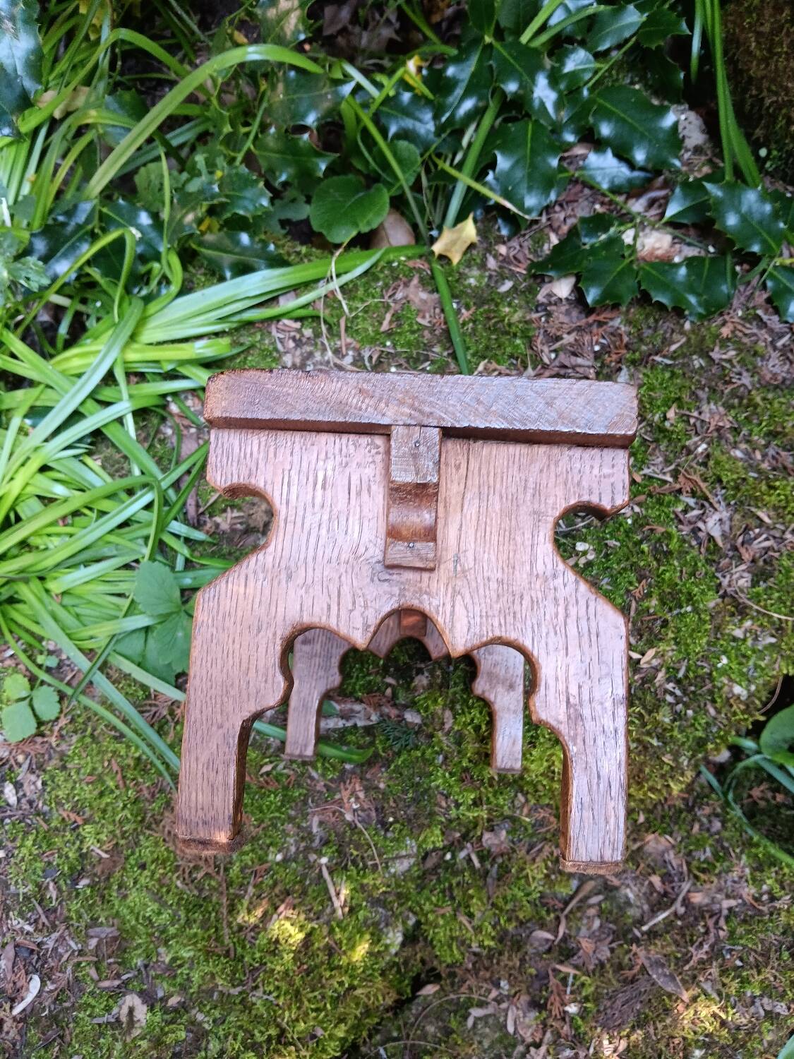 Small vintage footrest bench