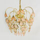 Lustre vintage suspension en métal doré et laiton feuilles en verre rose et pampilles. Année 70 80