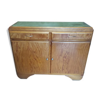 Mado low buffet, green balatum tray