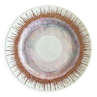 Plate by the artist léone hébert