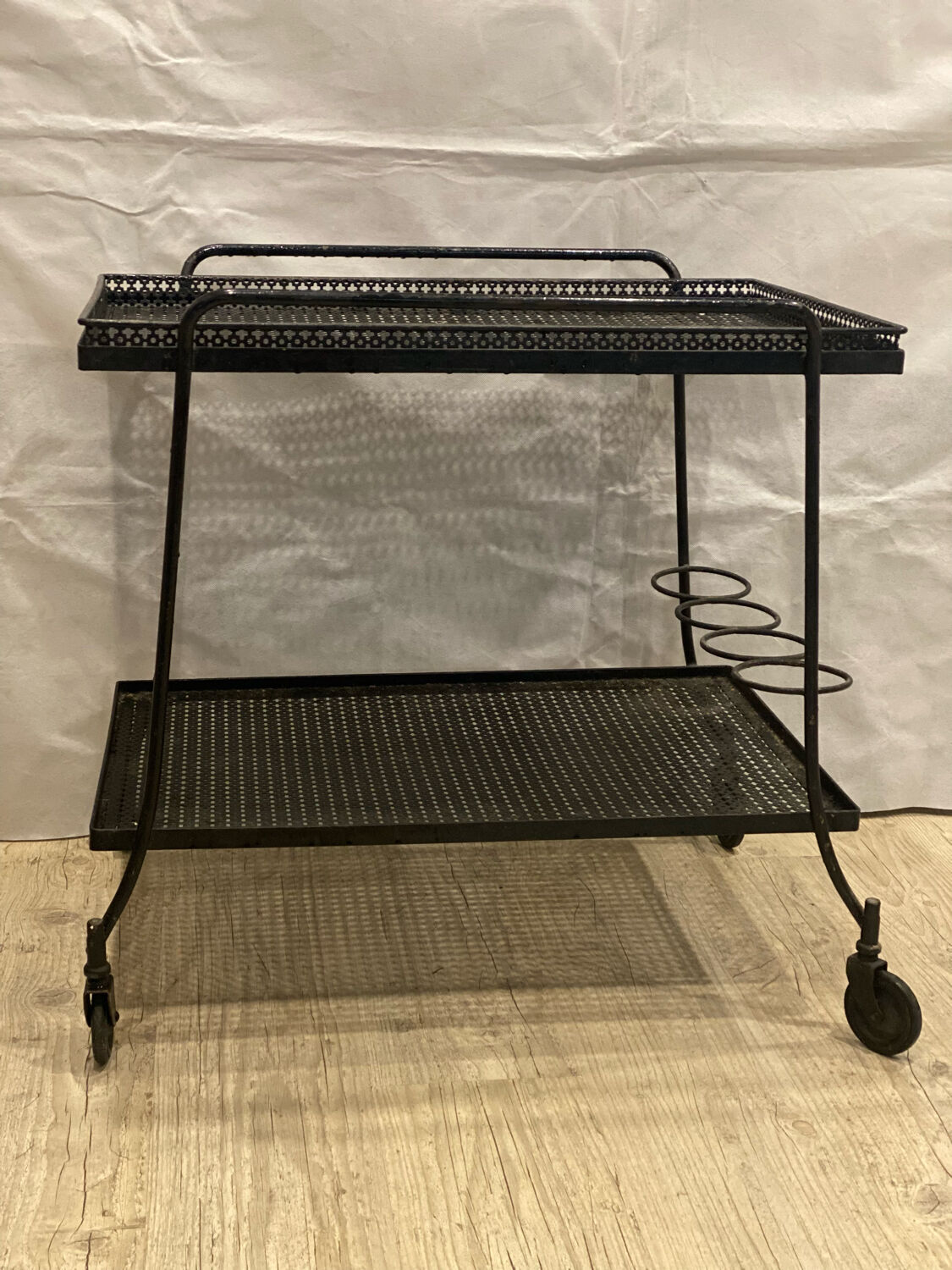 Table bar dessert circa 60