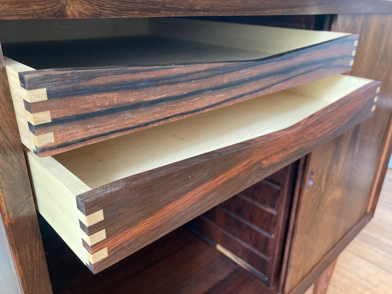 Danis buffet by Poul Cadovious, Cado rosewood of the 60