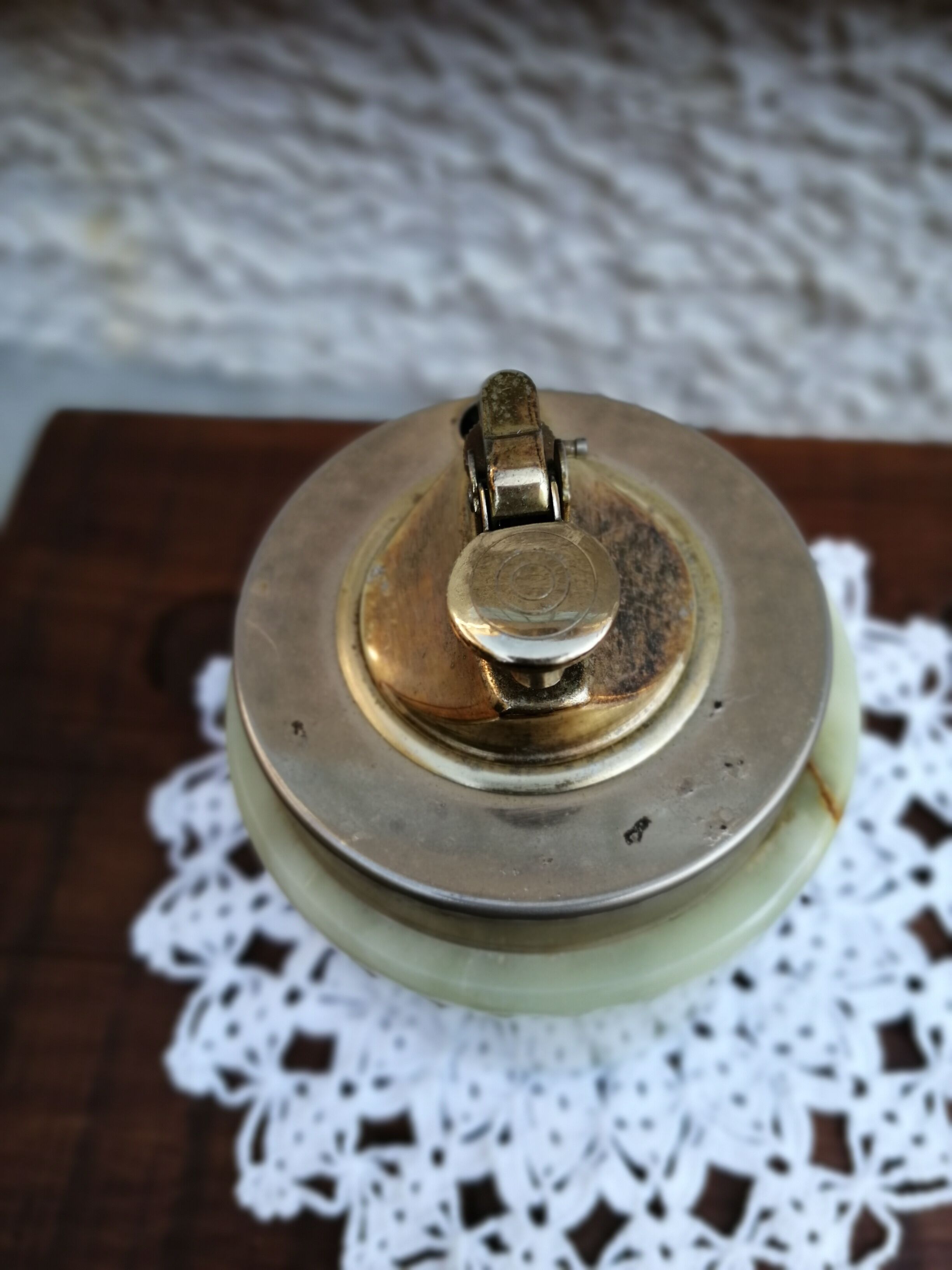 Lighter wears cigarettes