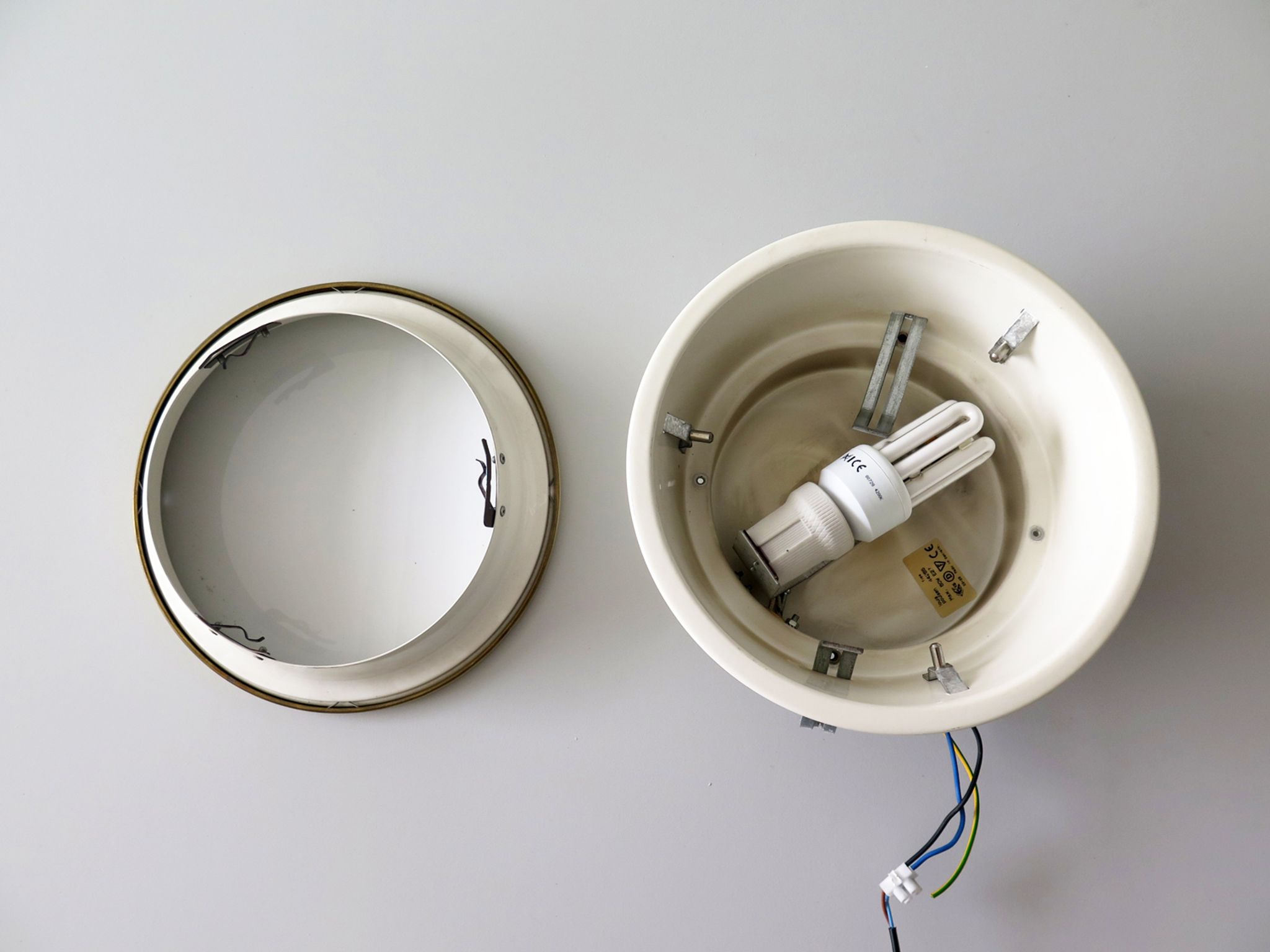 Ceilling lamp by Louis Poulsen années 1960