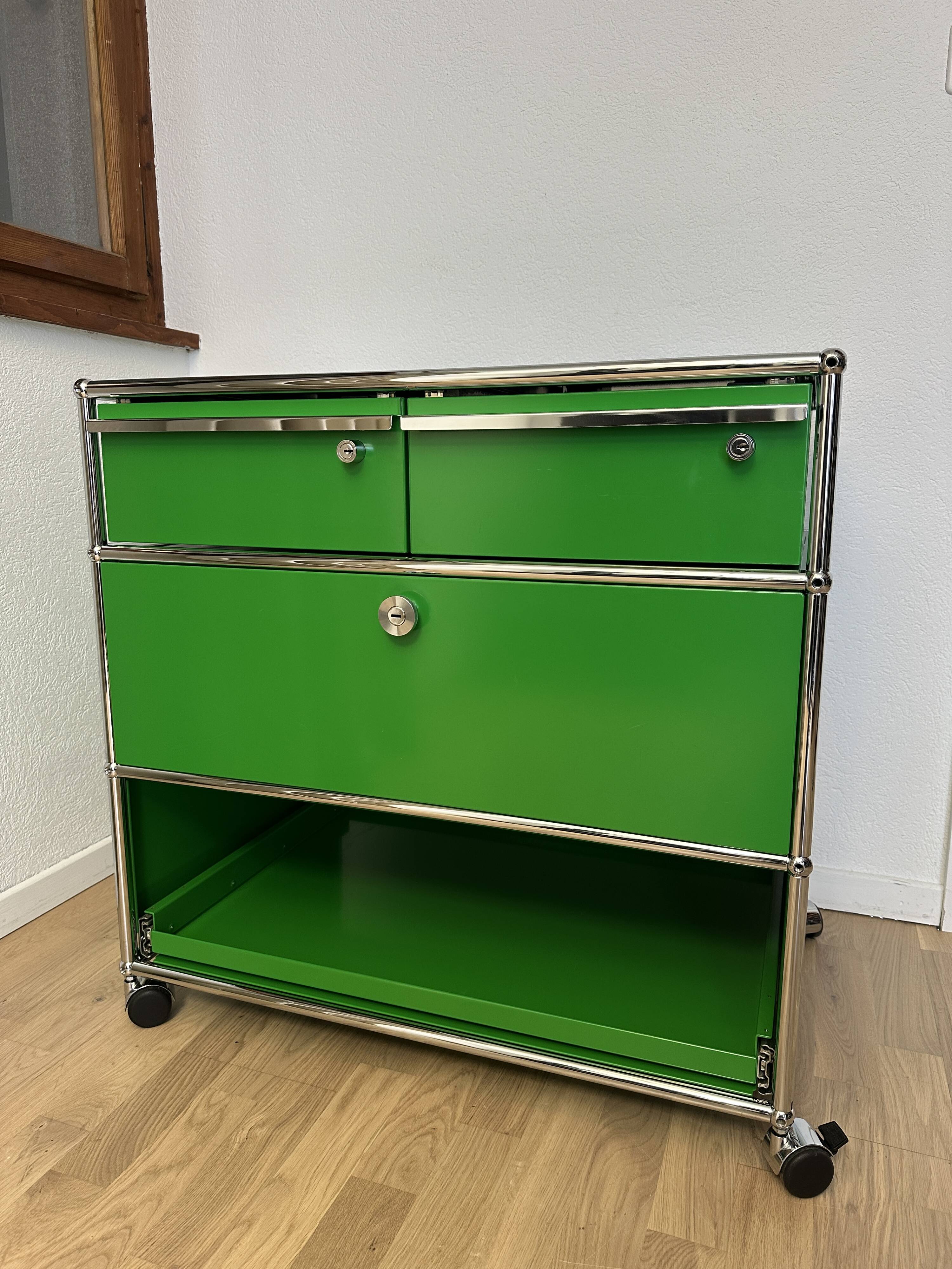 USM Haller commode in Green