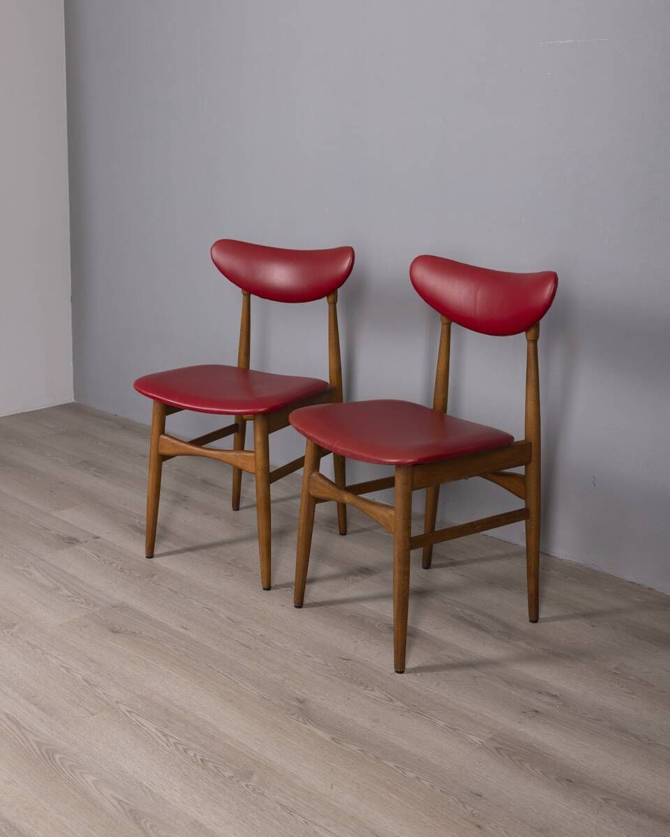 Pair of vintage 1960s chairs in wood and leather, italian design