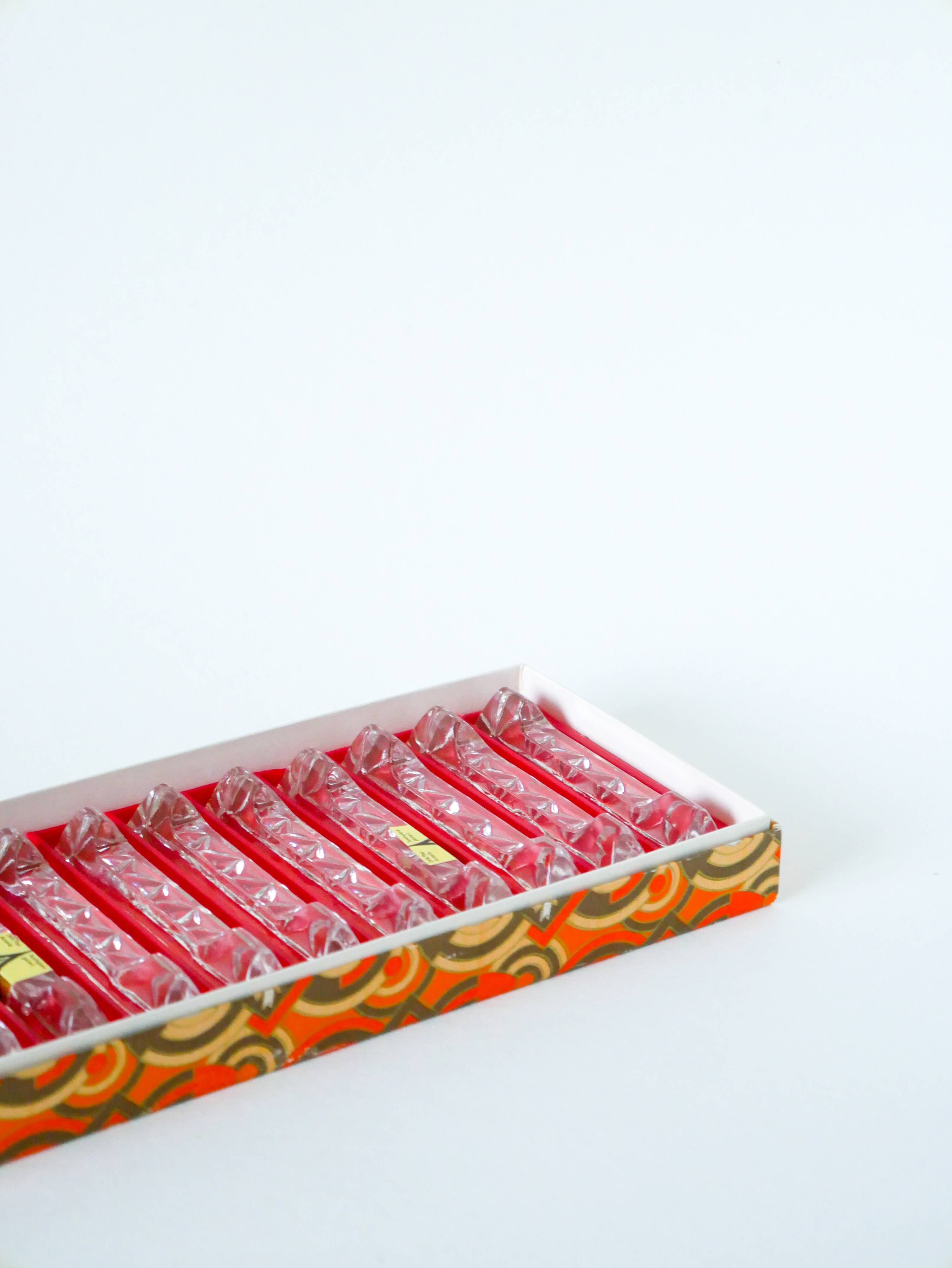 Set of 12 crystal knife rests, 1950