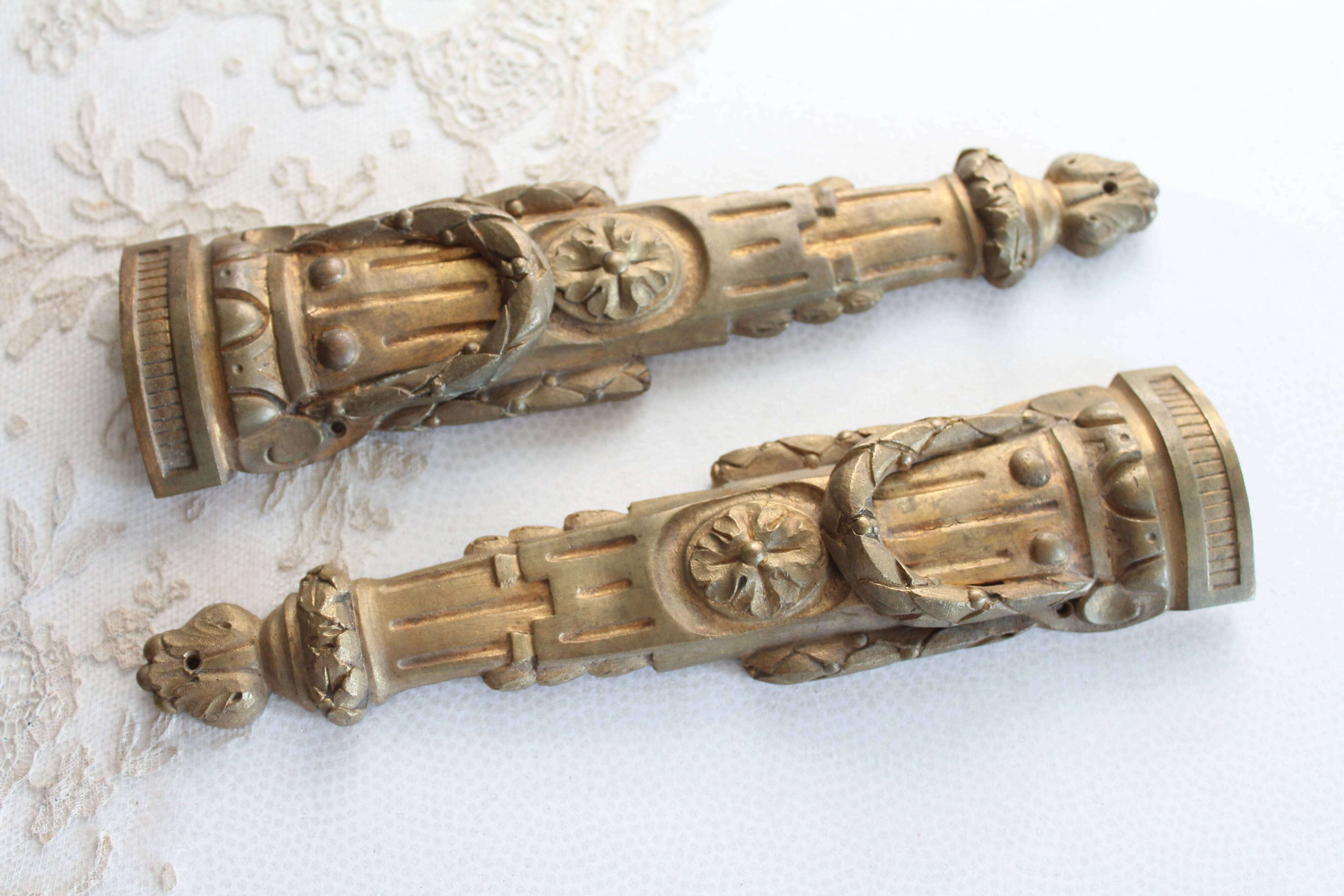 2 antique bronze furniture ornaments, furniture decoration, furniture legs,