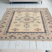 Tapis en laine noué à la main kurde