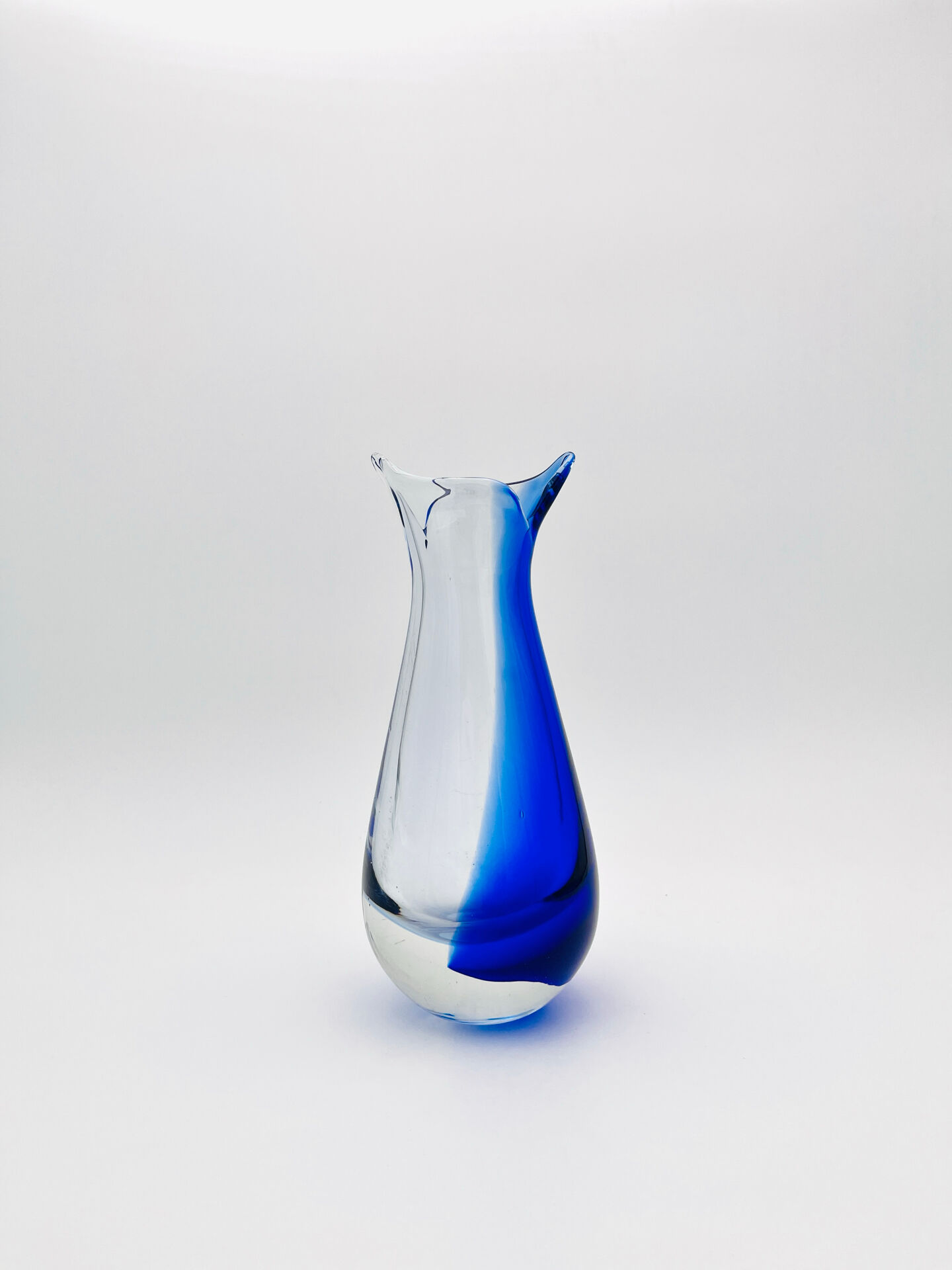 Murano Sommerso Two-Coloured Cobalt Blue Vase Sculpture