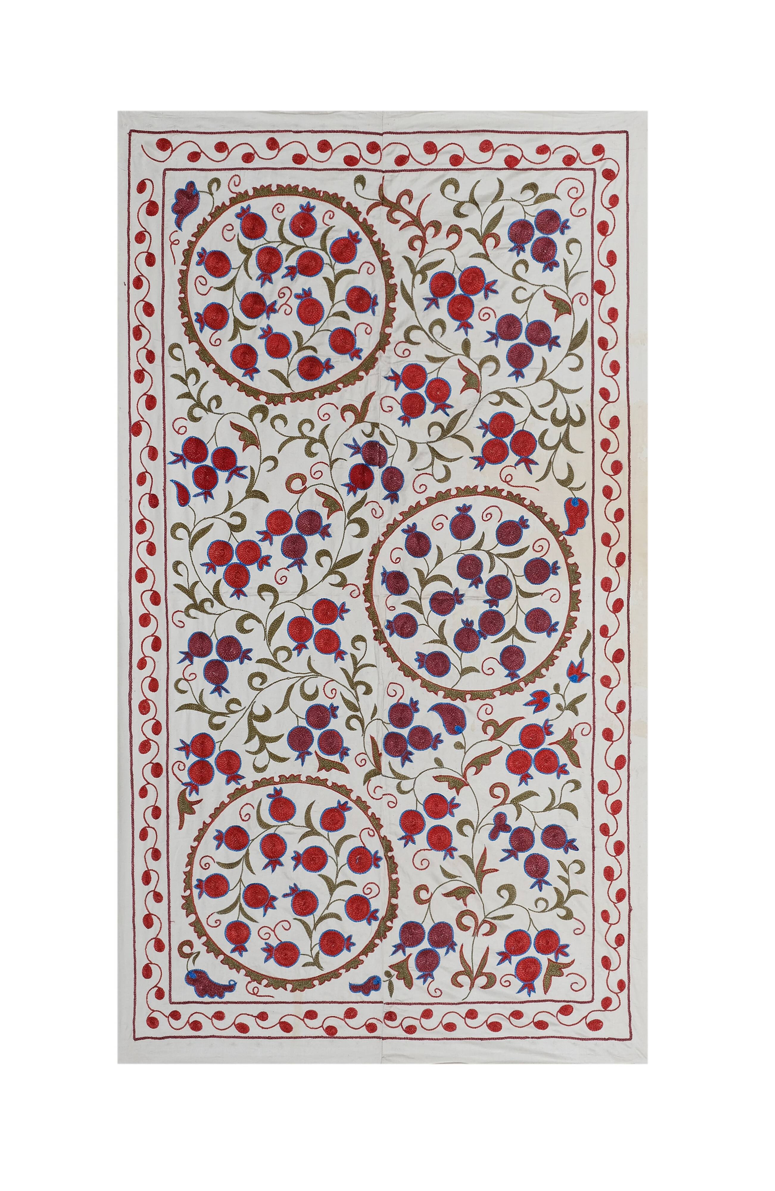 Hand knotted rug, vintage Turkish rug 108x186 cm
