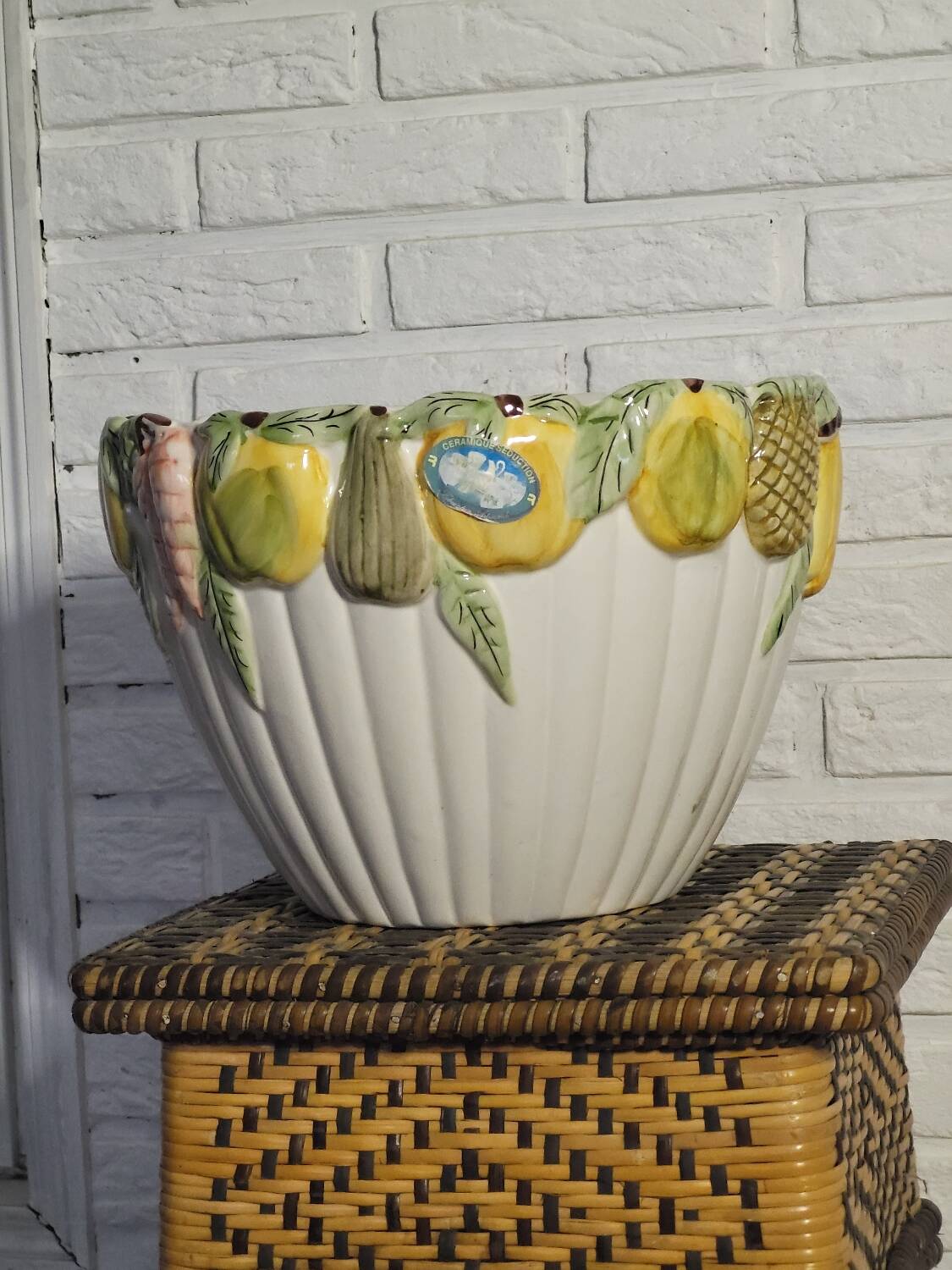 Fruit pot cover