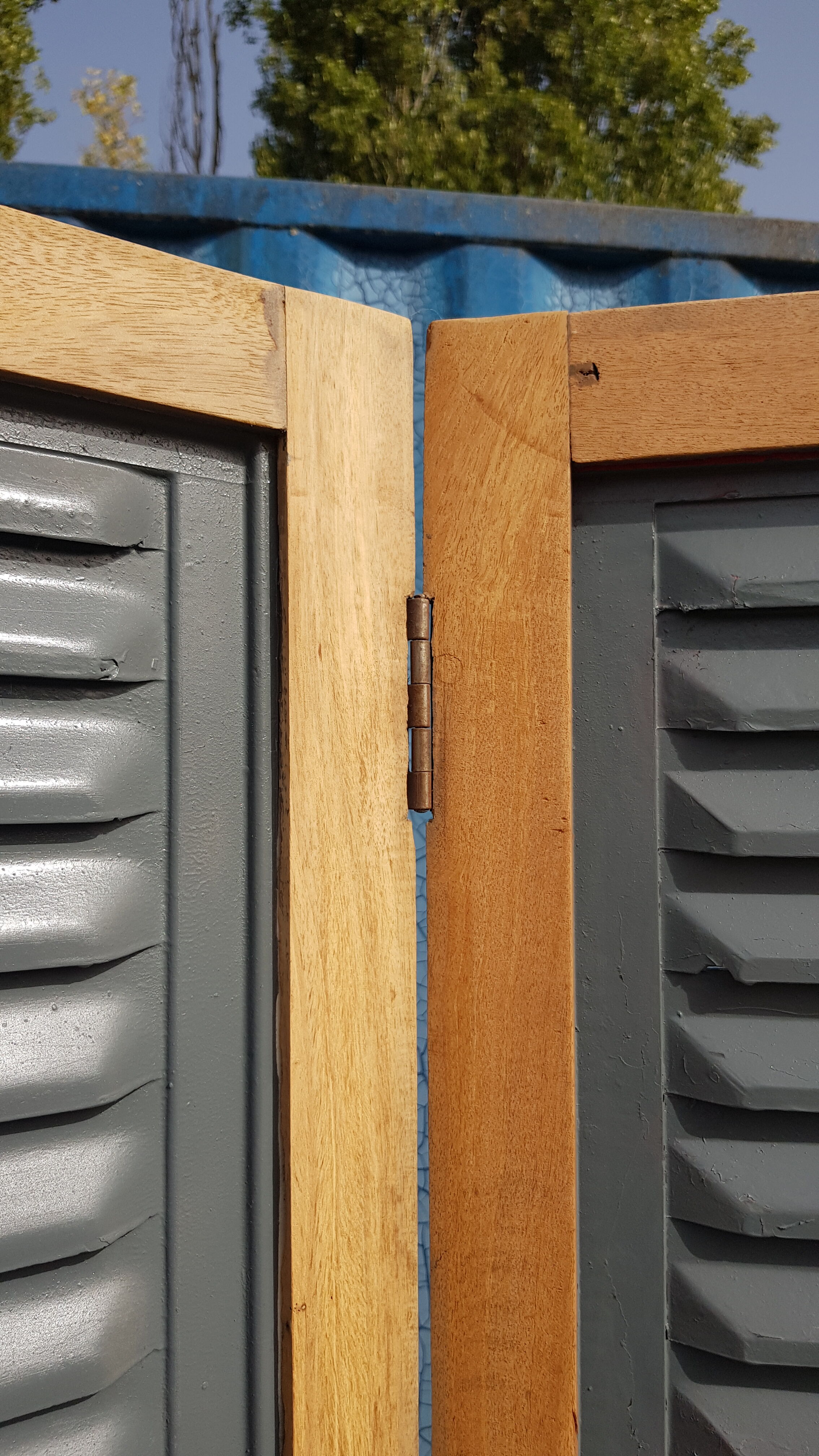 Screen - workshop divider