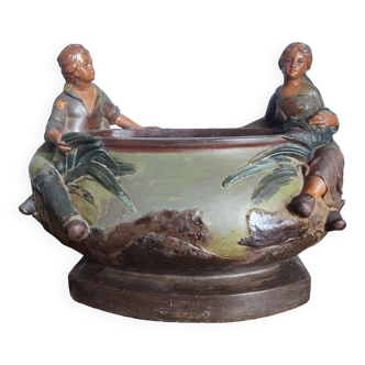 Cache pot ancien en plâtre "le repos"