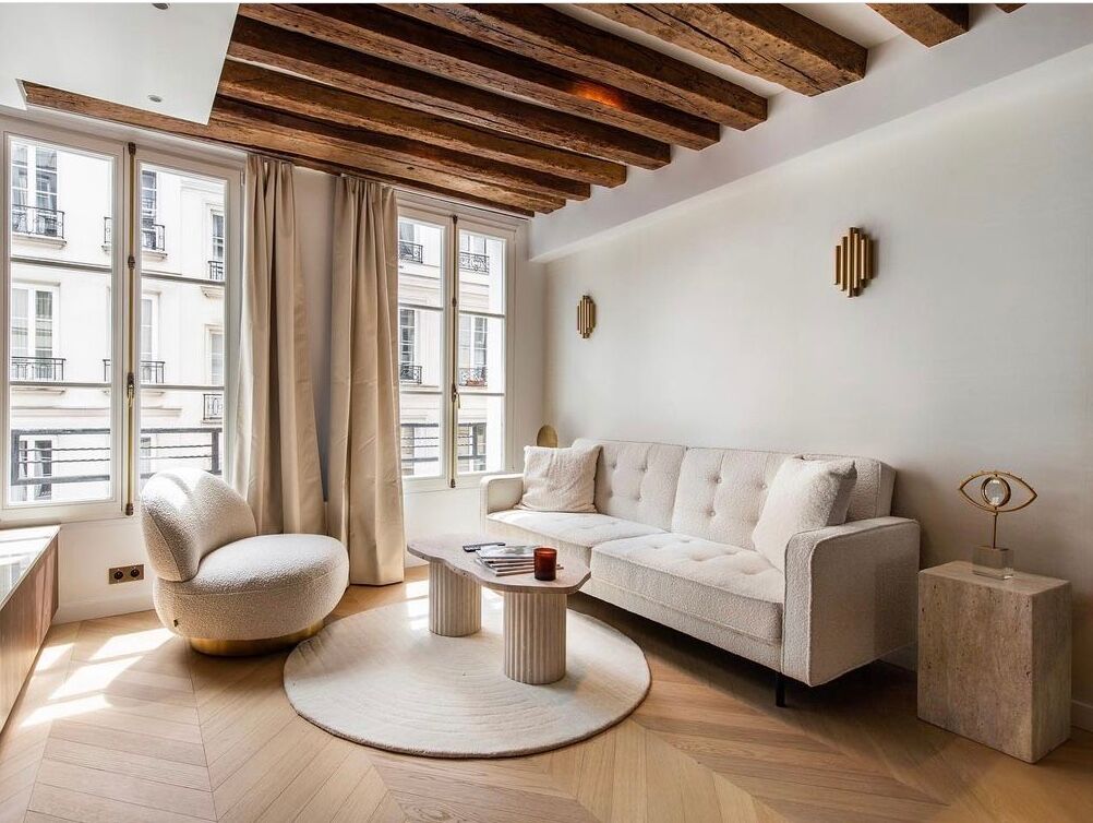 Natural travertine irregular coffee table Venus - 120x60cm