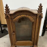 Armoire de poupée en chêne massif