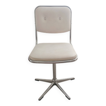 Unique vintage design chair