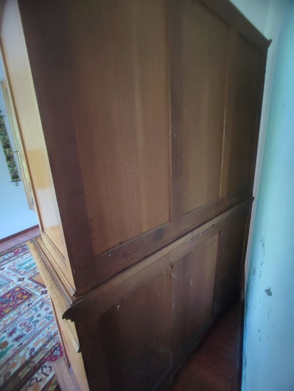 Armoire 2 corps style Henry 2 en noyer