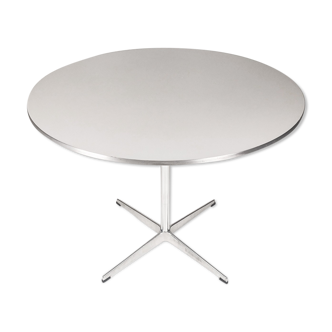 Table A623 par Bruno Mathsson, Piet Hein et Arne Jacobsen pour Fritz Hansen
