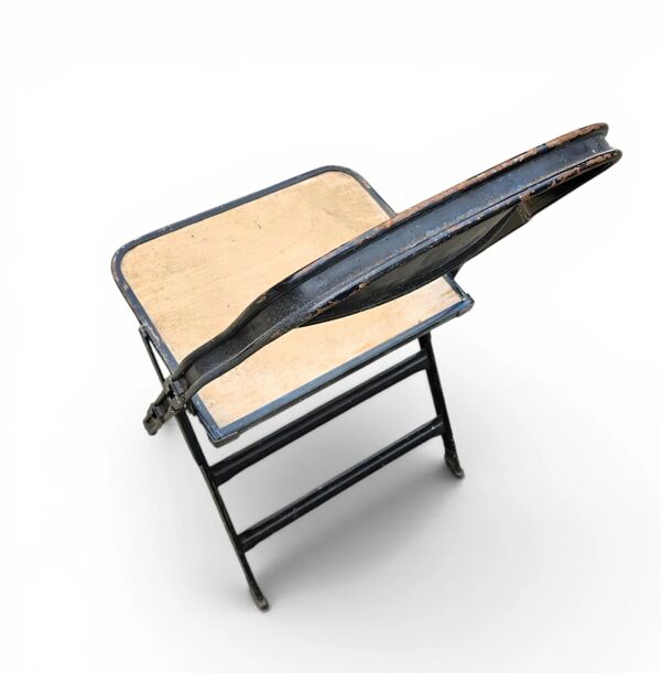 12 chaises pliantes Clarin Corporation / États-Unis années 1920
