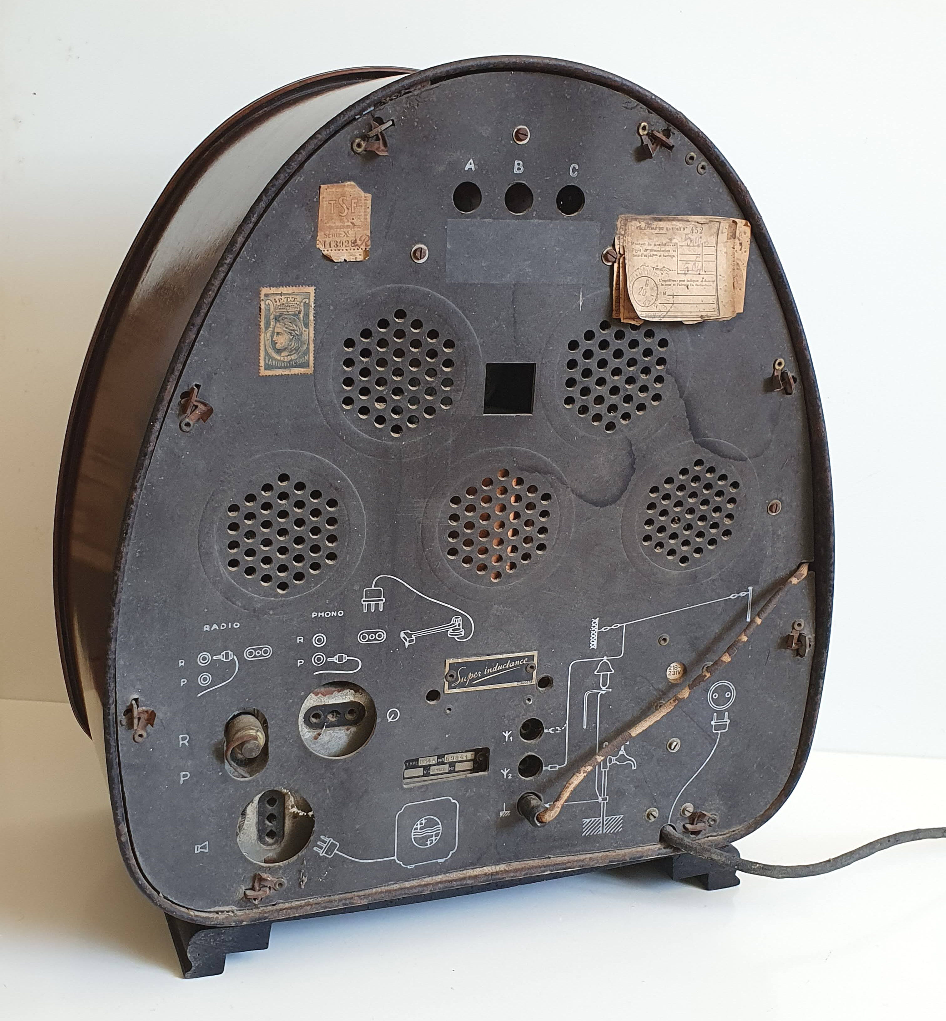 Radio TSF Philips 834 A in Bakelite