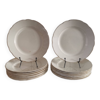 Set of 6 Villeroy and Boch flat plates in ivory color and gold edging