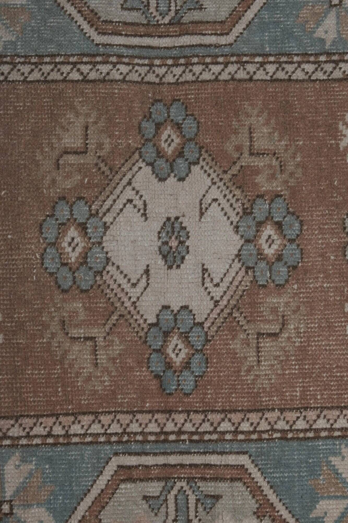 Tapis turc vintage fait main