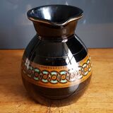 Pitcher case in vintage ceramic